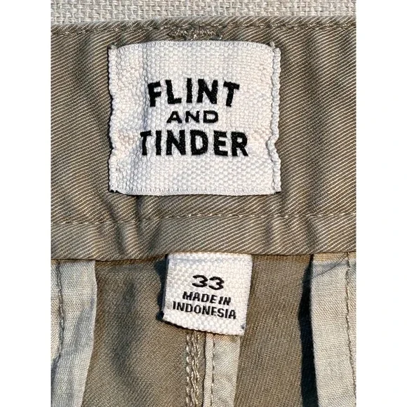 Flint and Tinder 365 Shorts Mens 33 Tan Khaki Stretch Chino Cotton FADIG - Picture 4 of 7